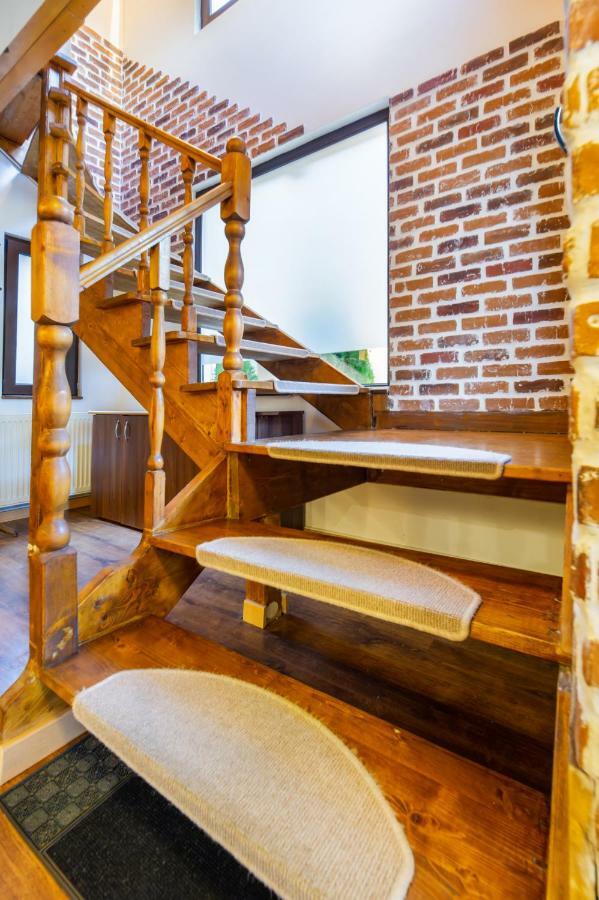 Apartamento Casa Ivett Braşov Exterior foto