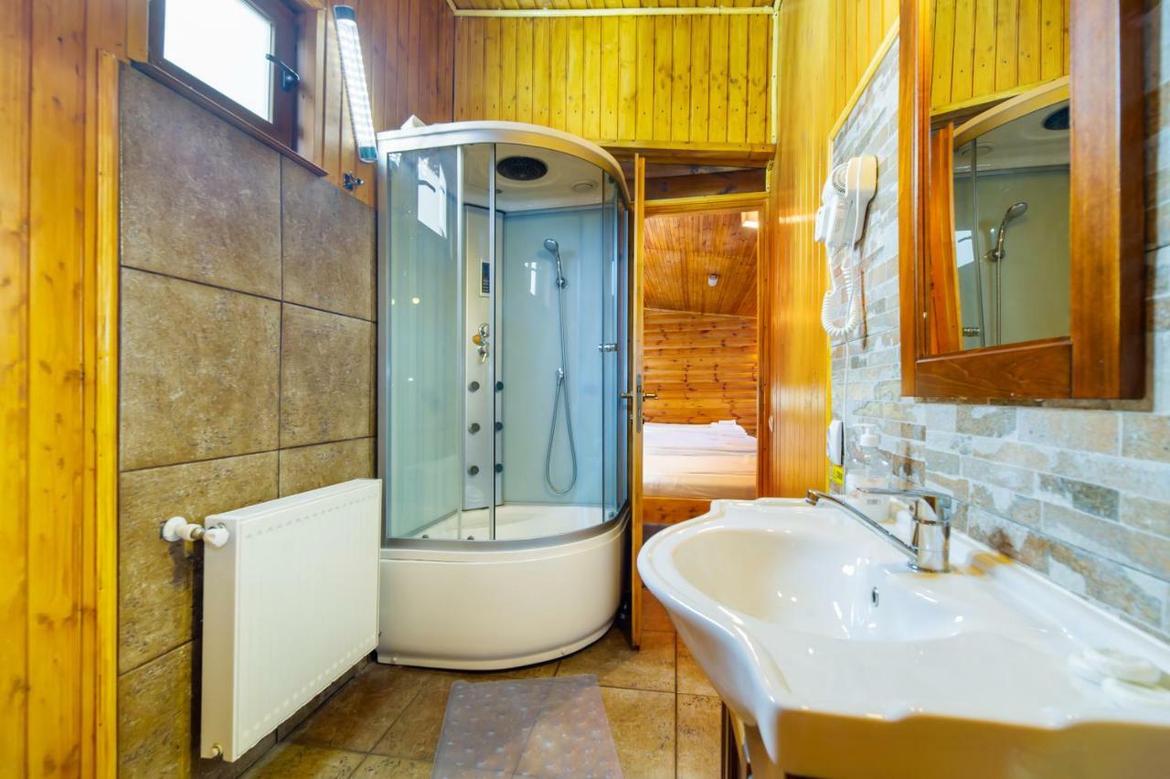 Apartamento Casa Ivett Braşov Exterior foto